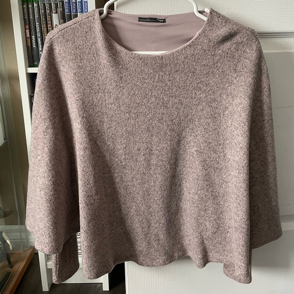 Lavender Zara poncho style top - Picture 1 of 3